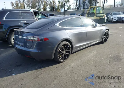 2017 Tesla Model S 100D/60D/75D/90D/P100D z USA, uszkodzony, nr VIN 5YJSA1E23HF194591